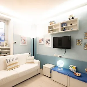 Casa Pervinca , Chiavari Italia